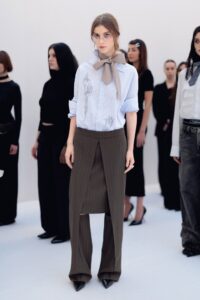 Avavav Fall Presentation: A Reimagining of the Female Gaze Through Avant-Garde Design