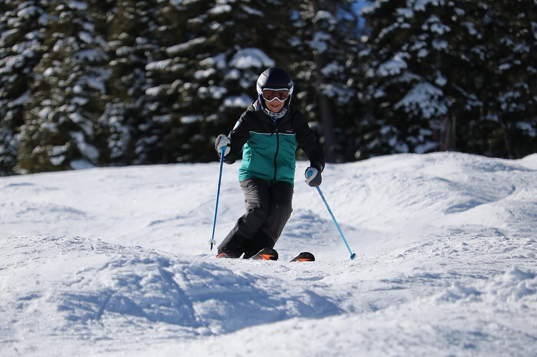 Mirroring: An Ancient Evolutionary Strategy Revolutionizing Modern Snowsports Instruction
