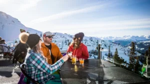 The Ultimate Holiday Gift Guide for the Discerning Skier: Essential Gear and Après-Ski Comfort
